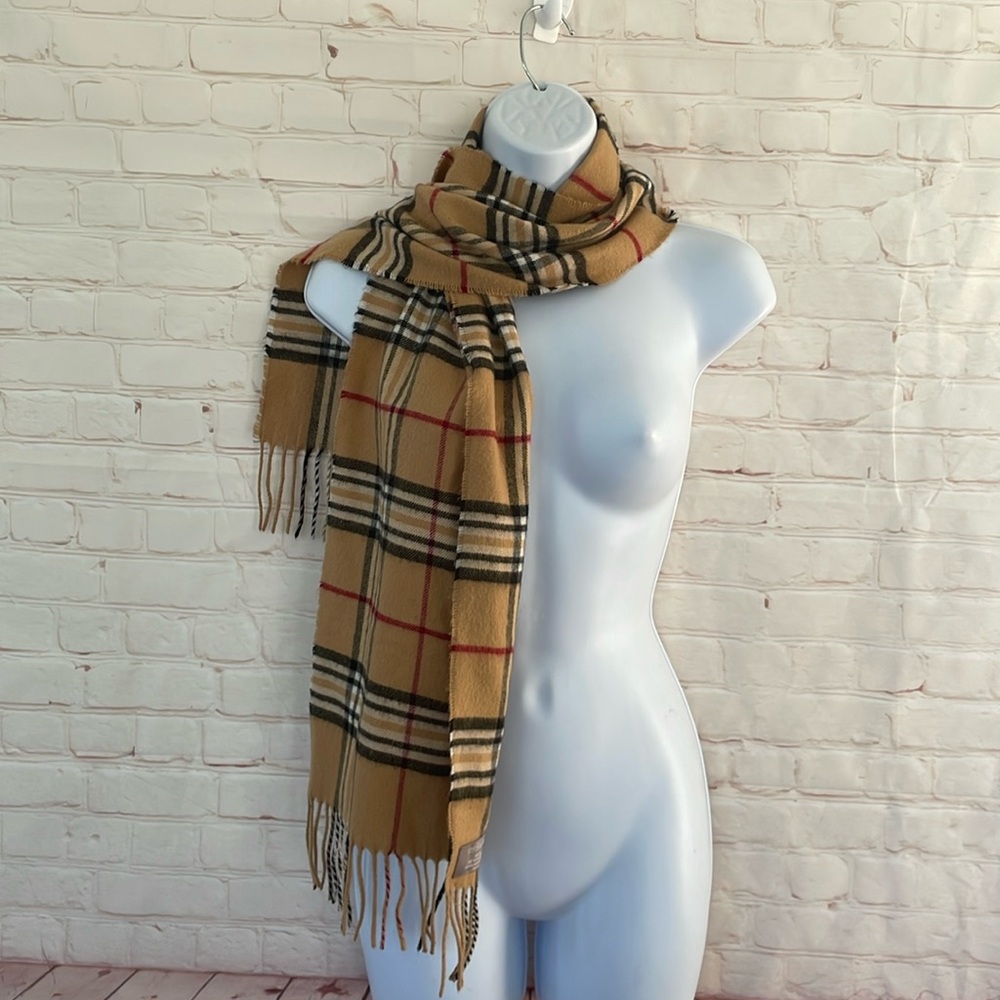 Croft & barrow nova print fringe scarf 59”x 11”